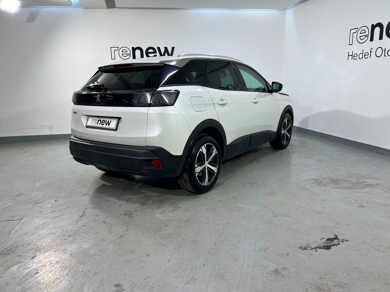 2022 Peugeot 3008
