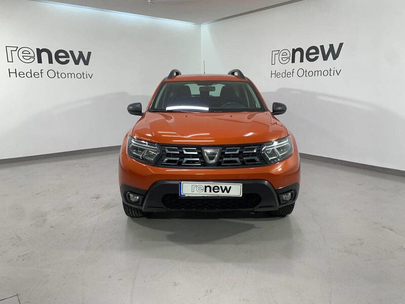 dacia-duster-1-90-460501-3417792.jpeg