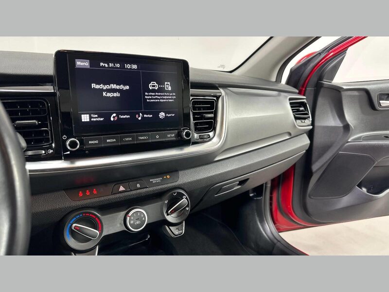 kia-stonic-1-90-462462-3431261.jpeg