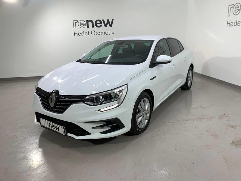 renault-megane-1-90-468307-3468179.jpeg