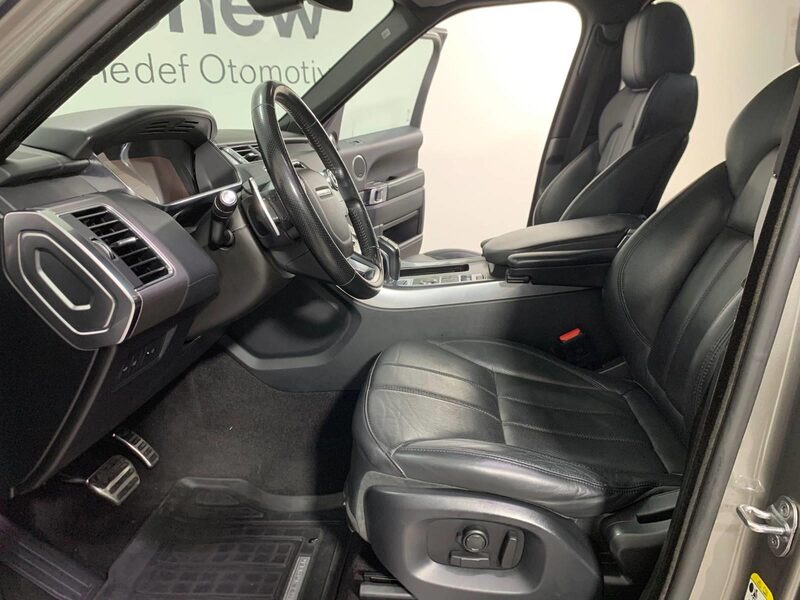 land-rover-range-rover-sport-1-90-468632-3470037.jpeg