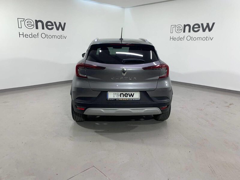 renault-captur-1-90-468625-3469809.jpeg