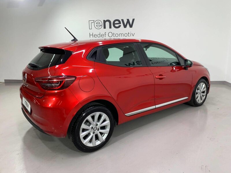 renault-clio-1-90-463392-3437266.jpeg