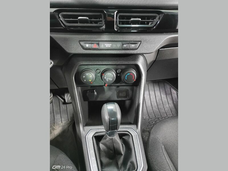 renault-taliant-1-90-462076-3429455.jpeg