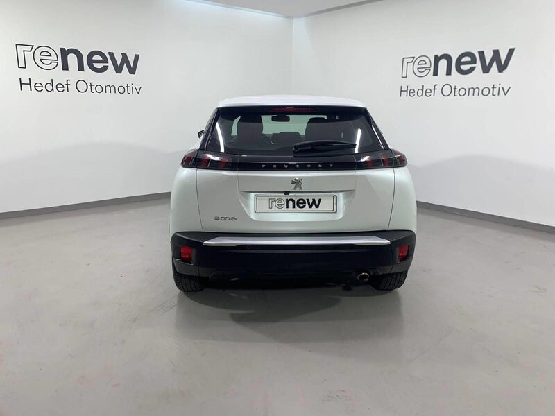 peugeot-2008-1-90-463544-3438567.jpeg
