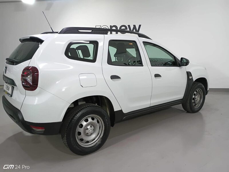 dacia-duster-1-90-465029-3450417.jpeg