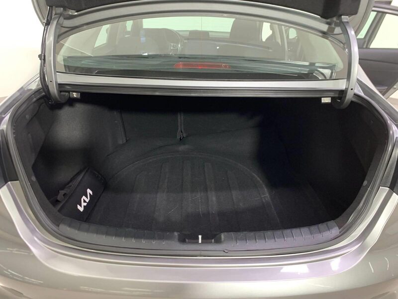 kia-cerato-1-90-464232-3444029.jpeg