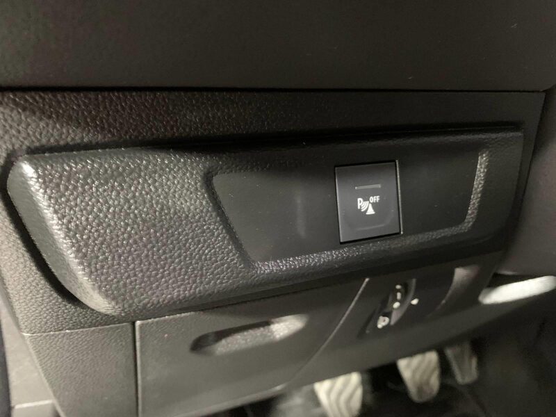 dacia-jogger-1-90-439107-3286601.jpeg