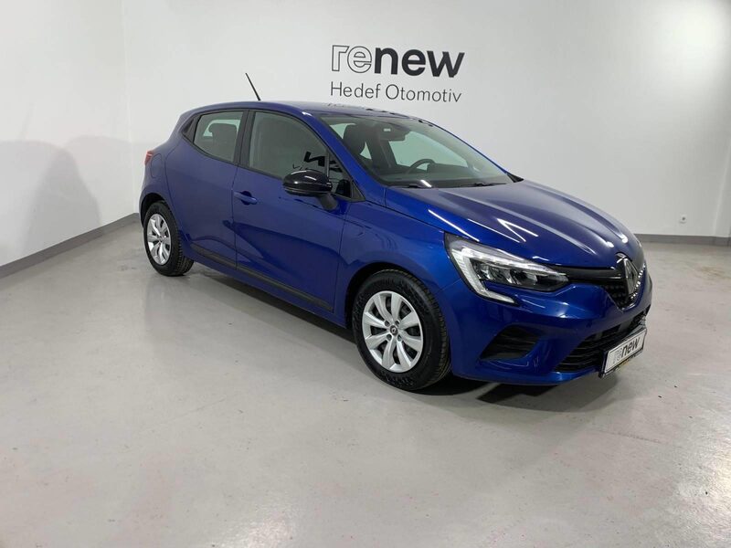 renault-clio-1-90-470353-3480586.jpeg