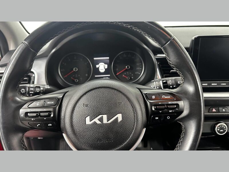 kia-stonic-1-90-462843-3433941.jpeg