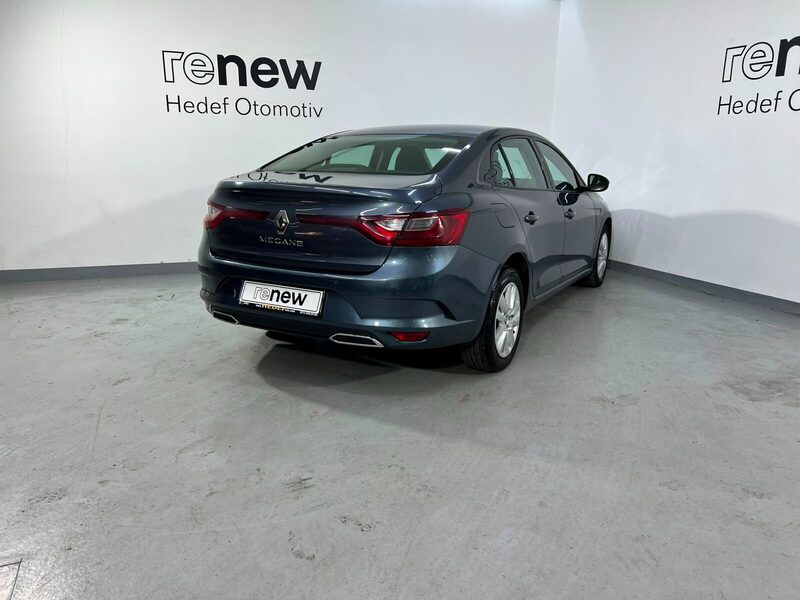 2024 Renault Megane