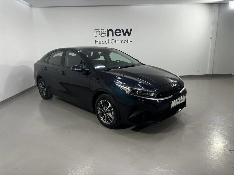 kia-cerato-1-90-462848-3433968.jpeg