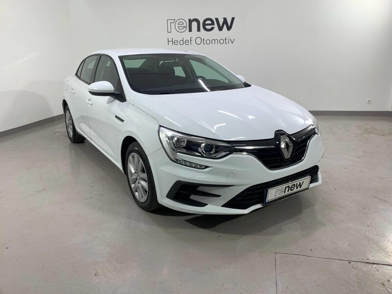 renault-megane-1-90-468628-3469876.jpeg