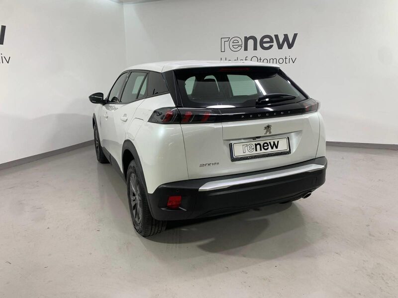 peugeot-2008-1-90-460499-3417767.jpeg
