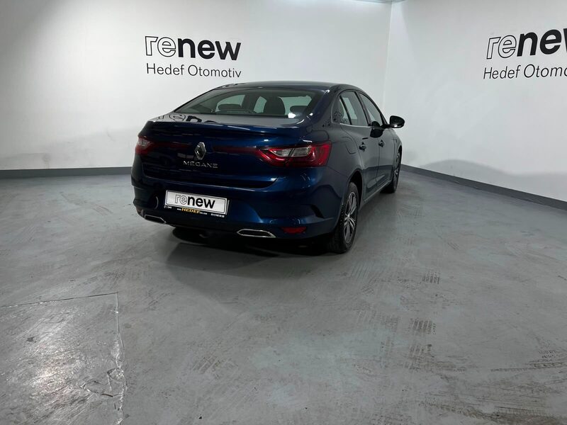 2023 Renault Megane