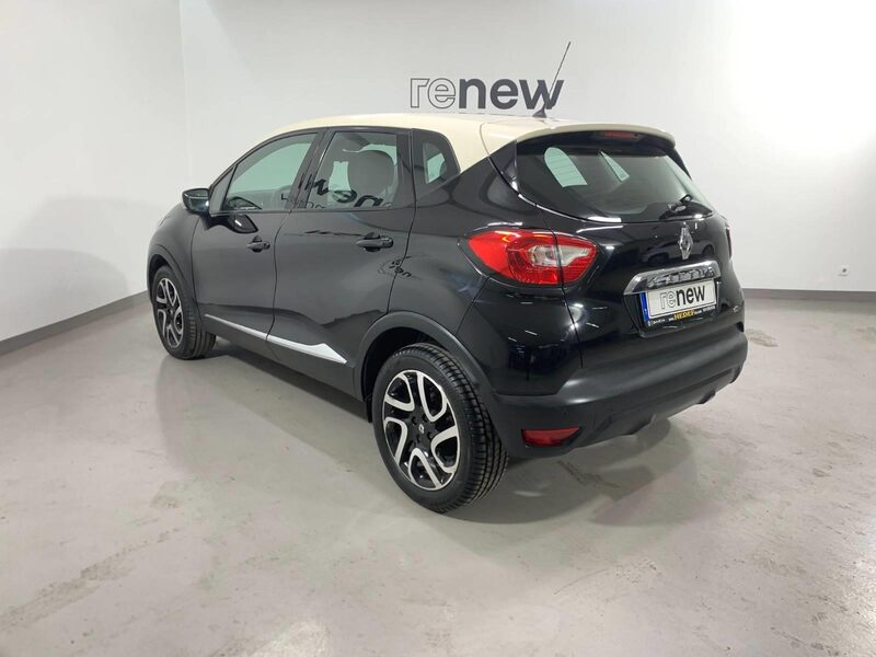 renault-captur-1-90-466723-3458590.jpeg