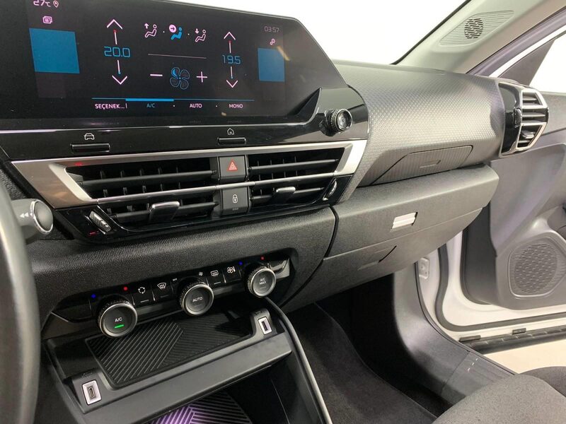 citroen-c4-1-90-456243-3394509.jpeg