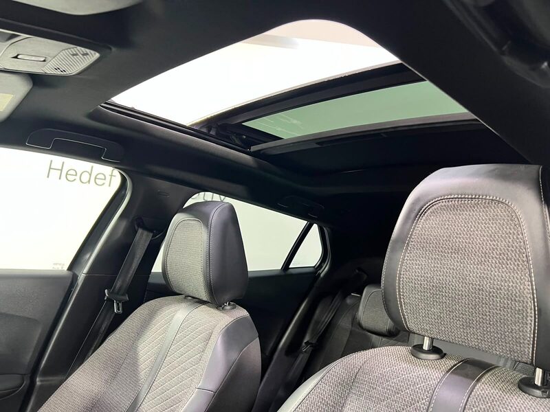 2023 Peugeot 2008