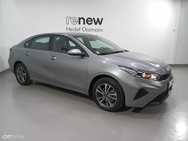 kia-cerato-1-90-462068-3429301.jpeg