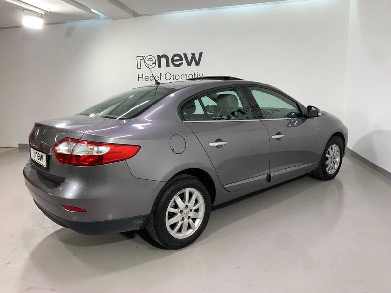 renault-fluence-1-90-460502-3417863.jpeg
